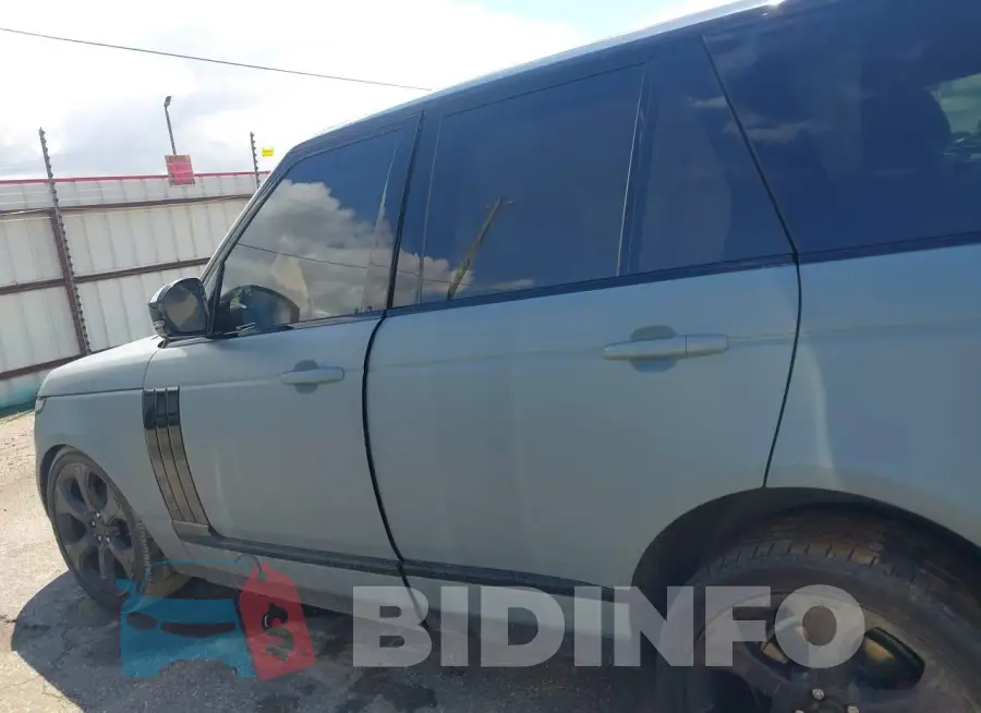 SALGS2FK8HA328763 Photo# 14