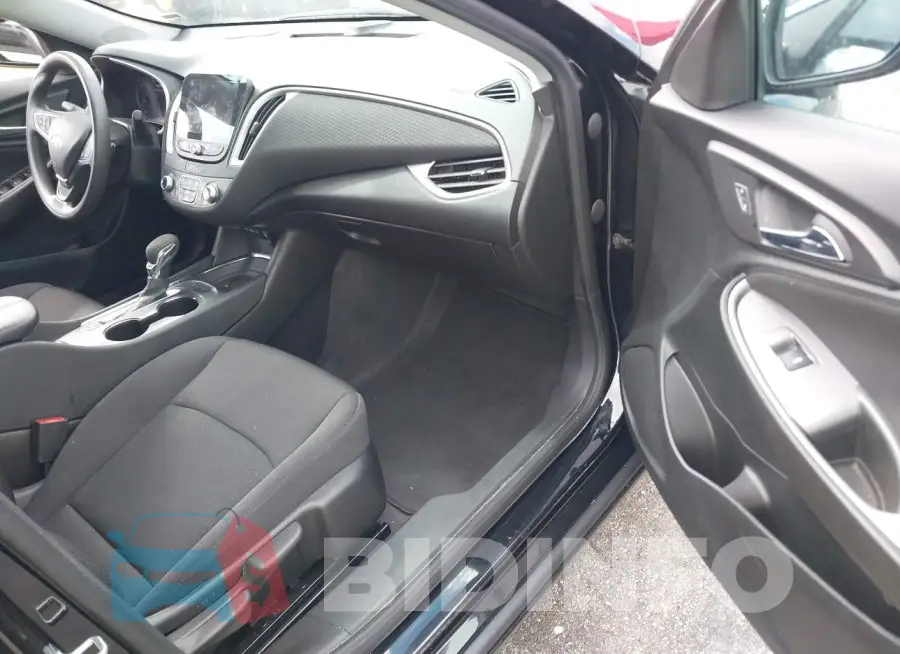 1G1ZD5ST5RF140807 Photo# 5