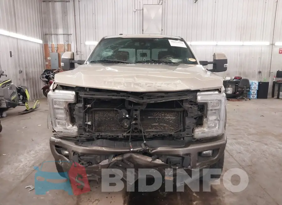 1FT8W3BT6JEB09674 Photo# 12