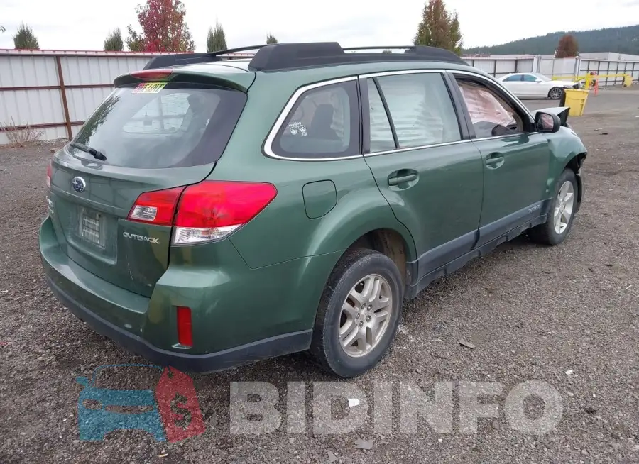 4S4BRCAC4E3304619 Photo# 4