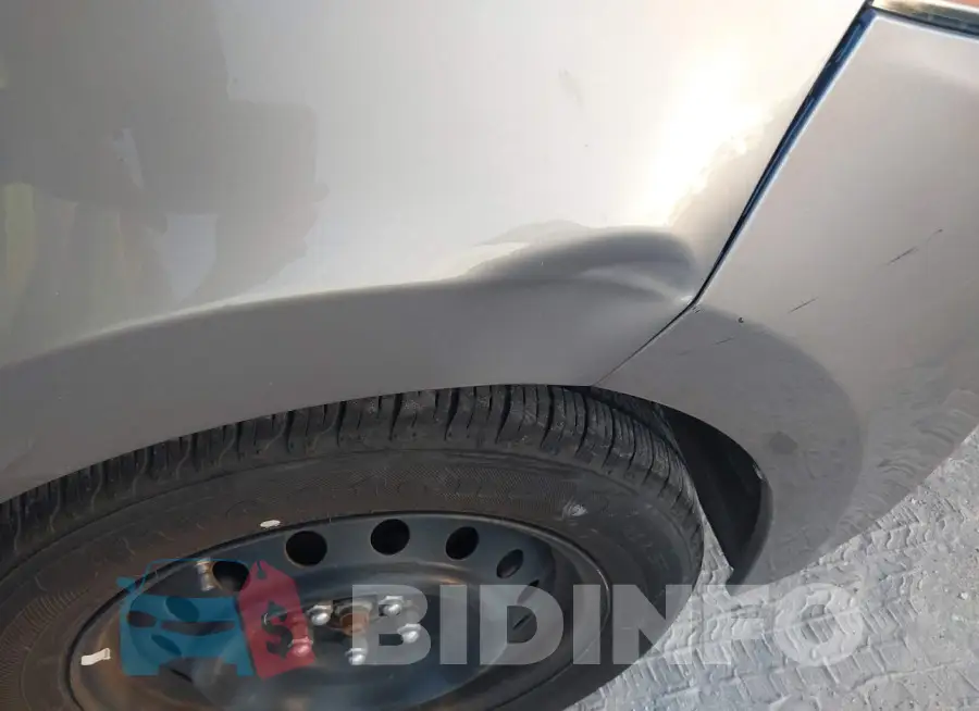 2T1BURHE0GC674621 Photo# 19