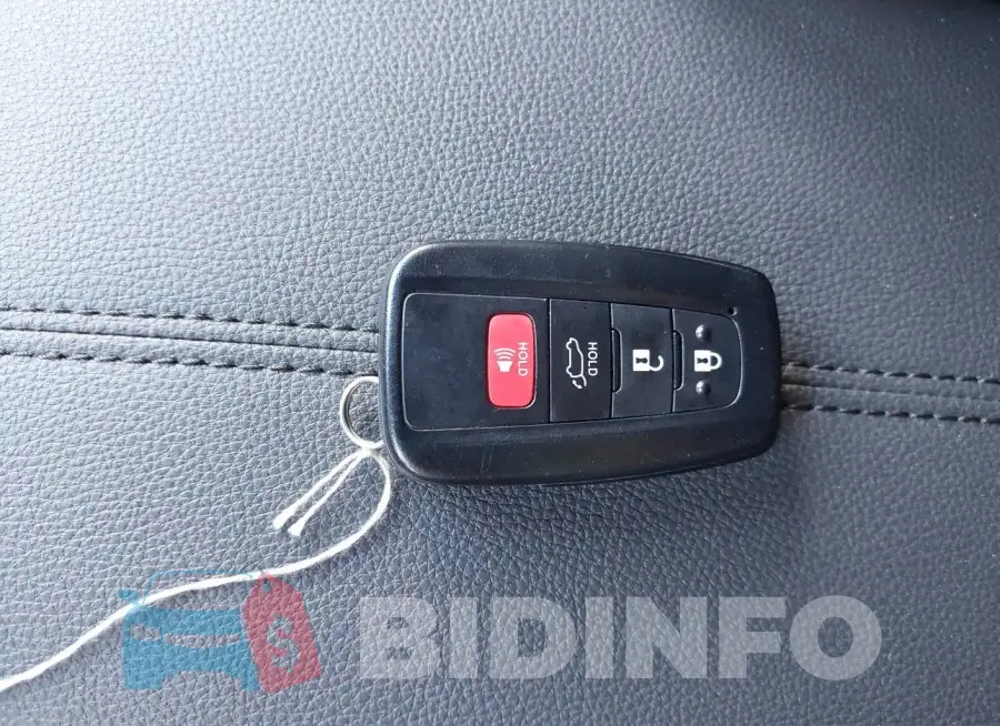 4T3E6RFV3RU154268 Photo# 11