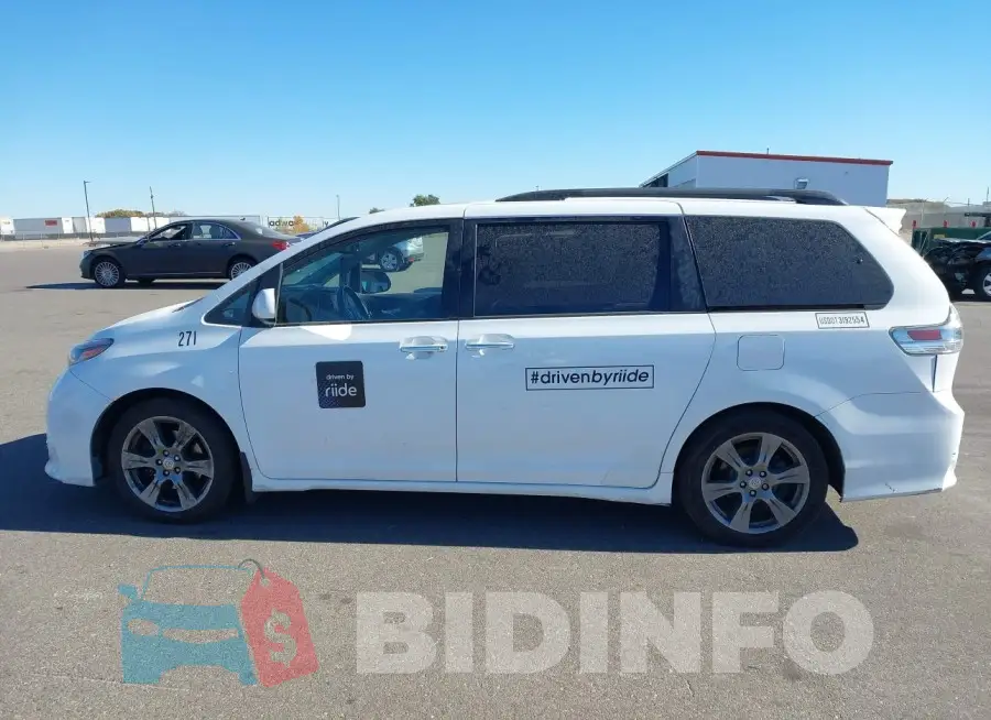 5TDXZ3DCXHS877839 Photo# 15
