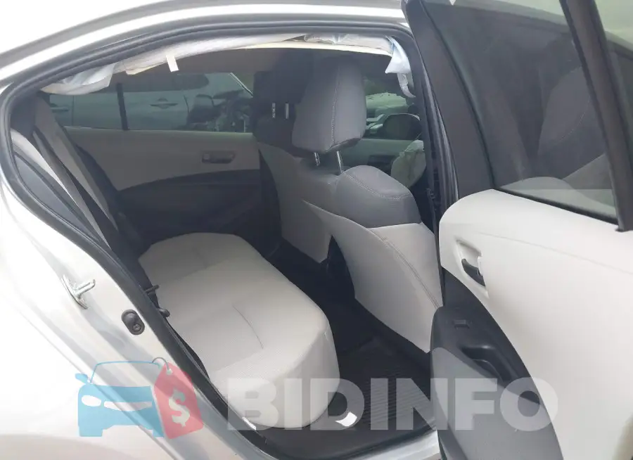 JTDEPMAE5N3027557 Photo# 8