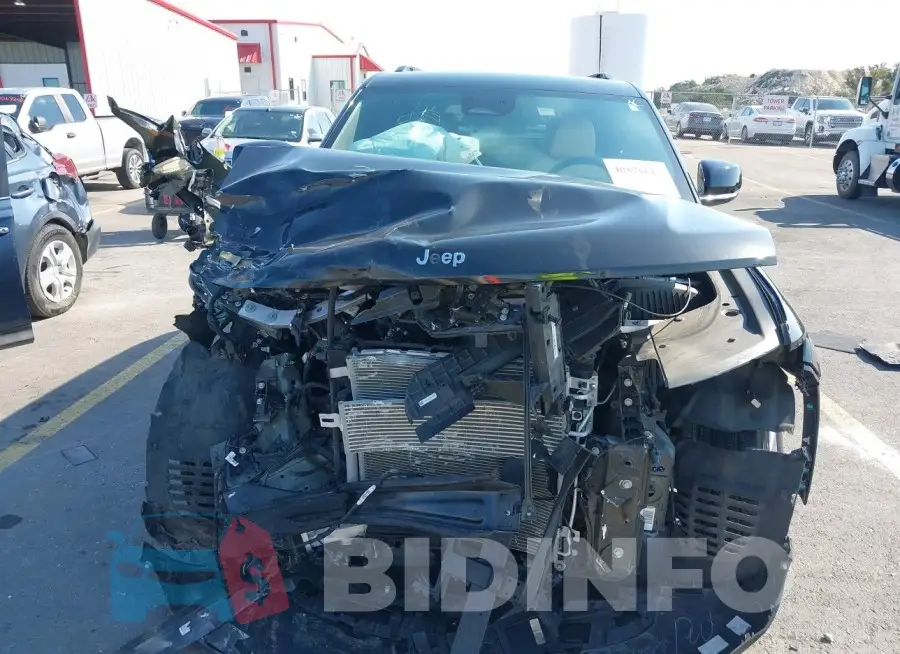 1C4RJGBG7PC613670 Photo# 12