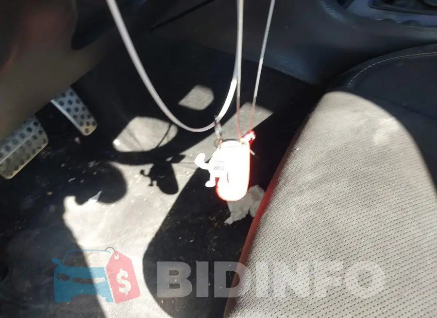 2C3CDXGJXHH642276 Photo# 11