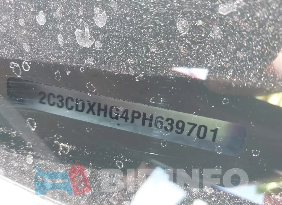 2C3CDXHG4PH639701 Photo# 9