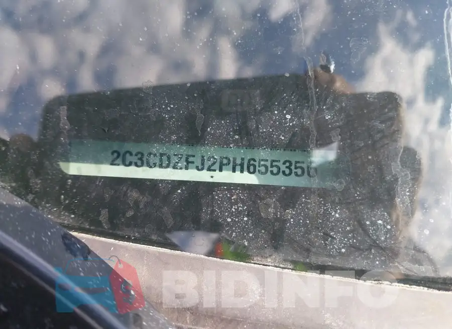 2C3CDZFJ2PH655356 Photo# 9