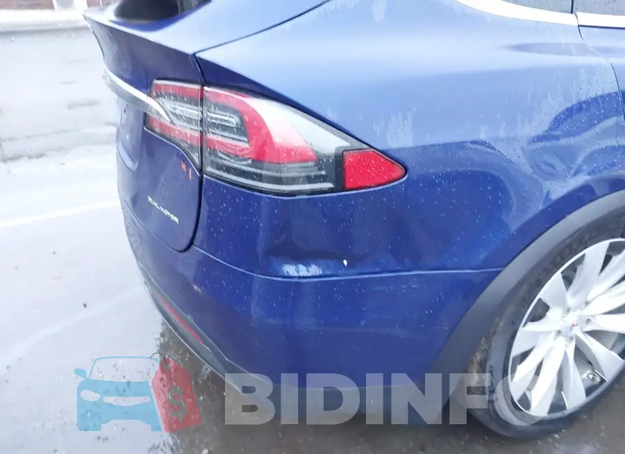 5YJXCDE29KF190604 Photo# 6