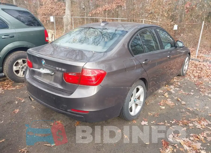 WBA3A5G56FNS87944 Photo# 4