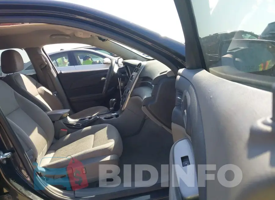 1G11B5SL6FF339718 Photo# 5