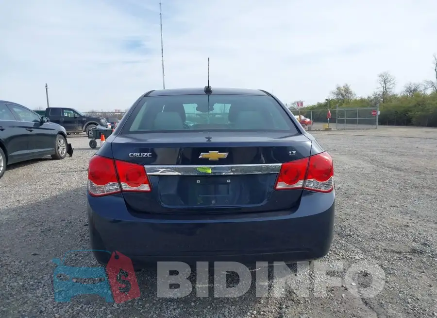 1G1PC5SB8F7174666 Photo# 16