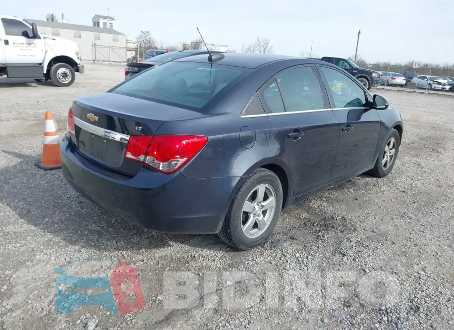 1G1PC5SB8F7174666 Photo# 4