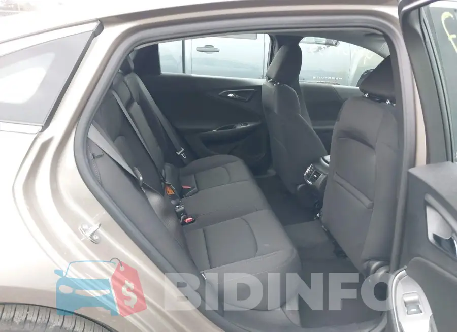 1G1ZD5ST5RF140113 Photo# 8