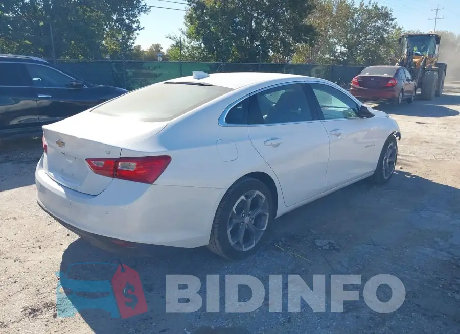 1G1ZD5ST5RF221418 Photo# 4