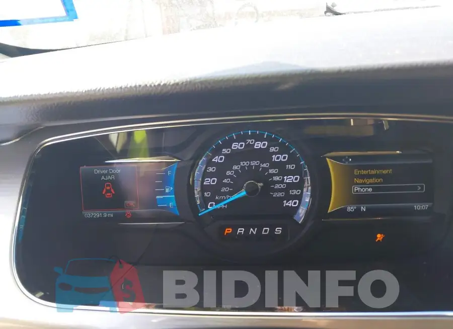 1FAHP2E83JG135433 Photo# 7