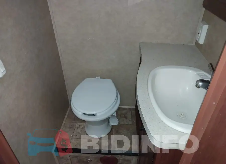 1FDXE4FS5EDA26251 Photo# 12