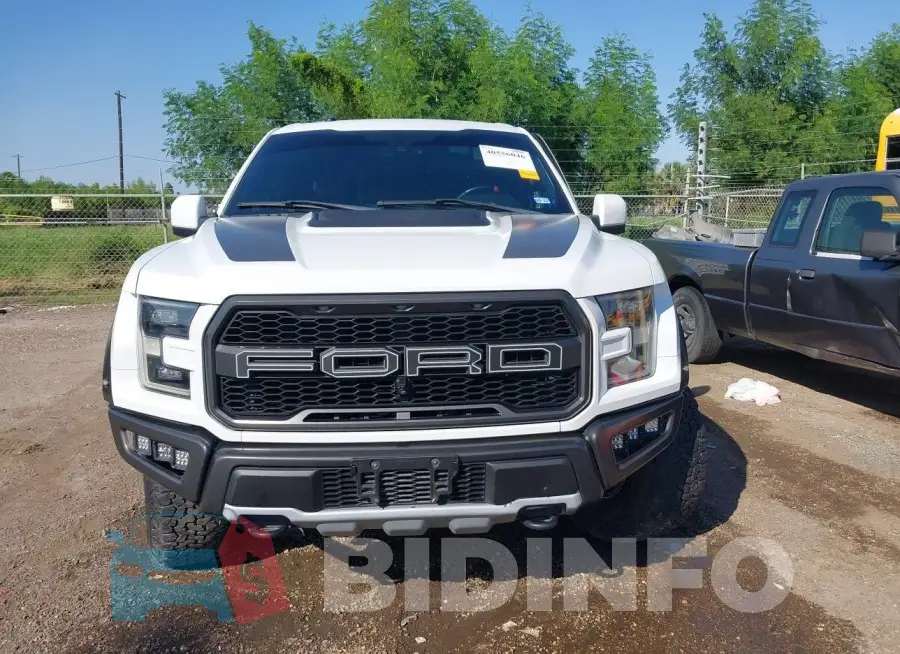1FTFW1RG2JFD38836 Photo# 12