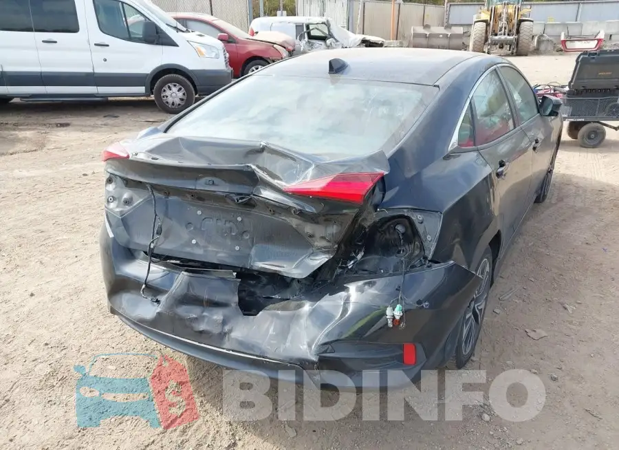 19XFC1F73HE210123 Photo# 6