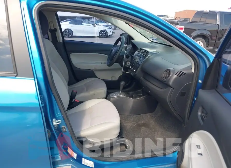 ML32F3FJ7HHF07263 Photo# 5