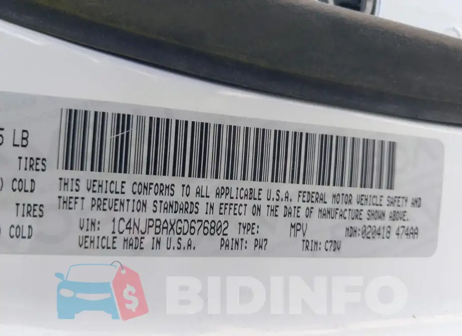 1C4NJPBAXGD676802 Photo# 9