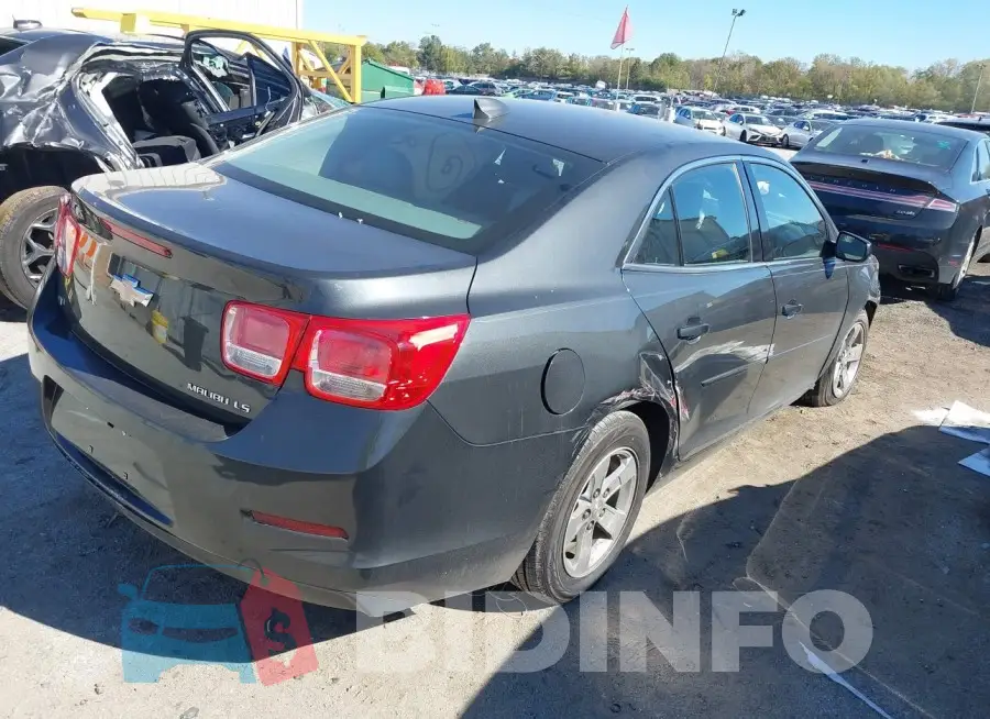 1G11B5SL2FF104247 Photo# 4