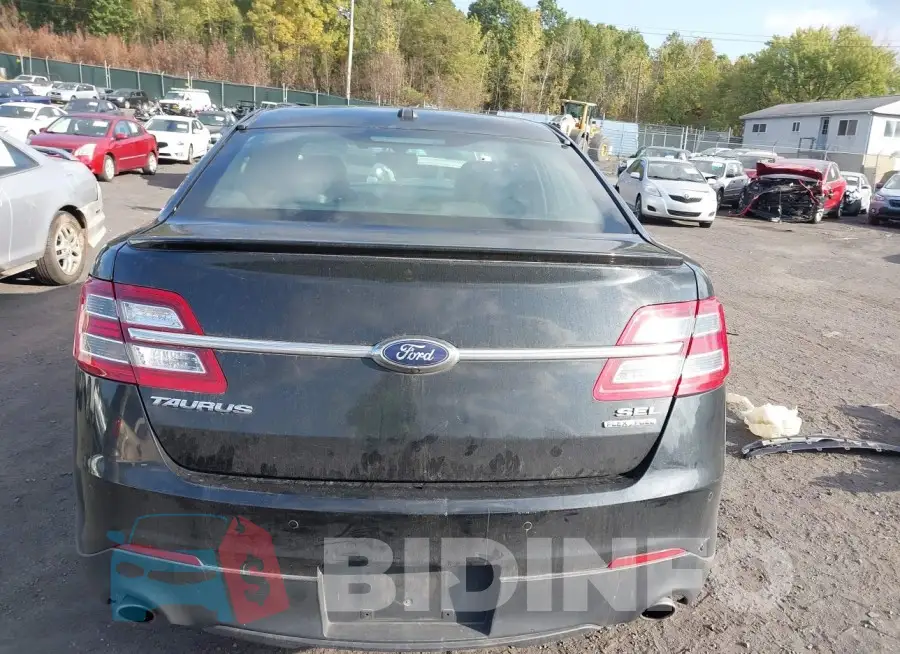 1FAHP2E85FG111934 Photo# 16