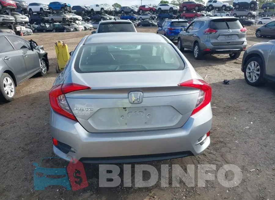 19XFC2F53HE233048 Photo# 16