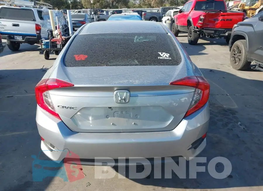 19XFC2F83GE087520 Photo# 17