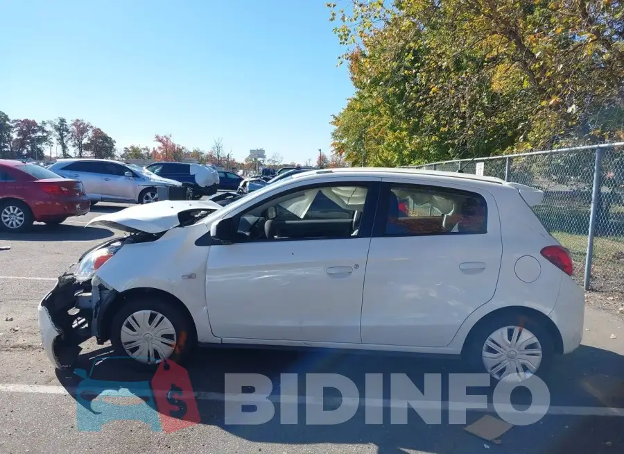 ML32A3HJ5LH007202 Photo# 14