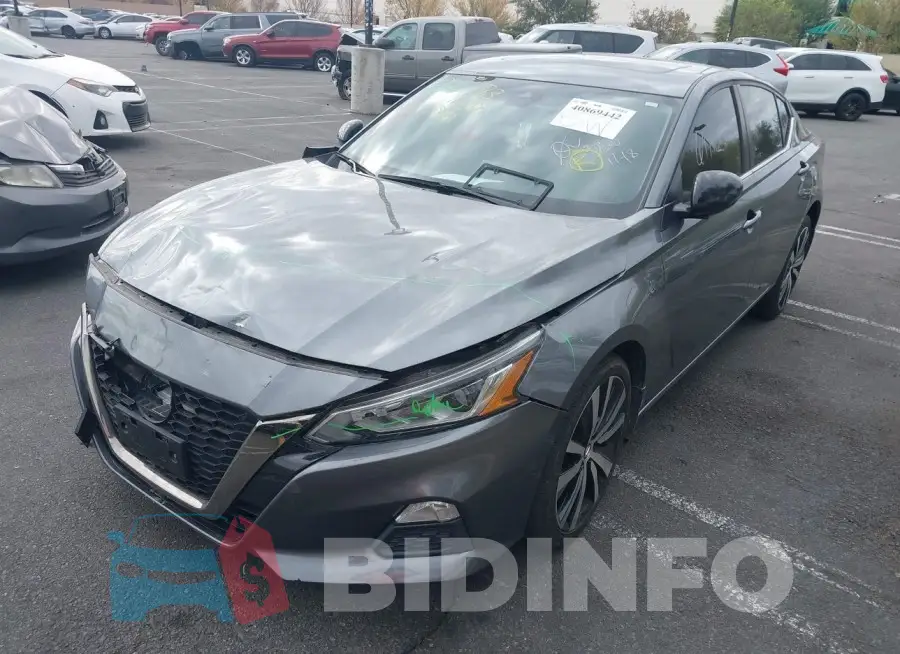 1N4BL4CV3LC175043 Photo# 2