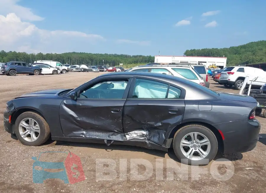 2C3CDXBG6NH256767 Photo# 14