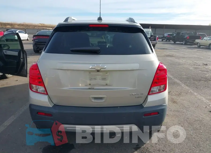 3GNCJPSB6GL217543 Photo# 16