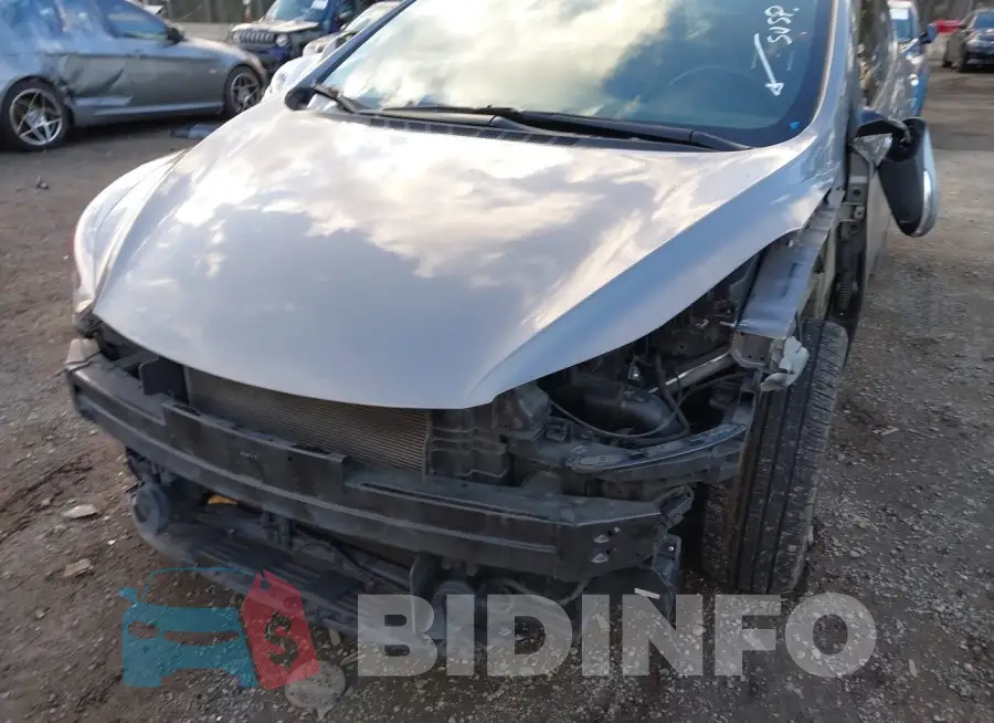KMHDH4AE8FU347634 Photo# 21