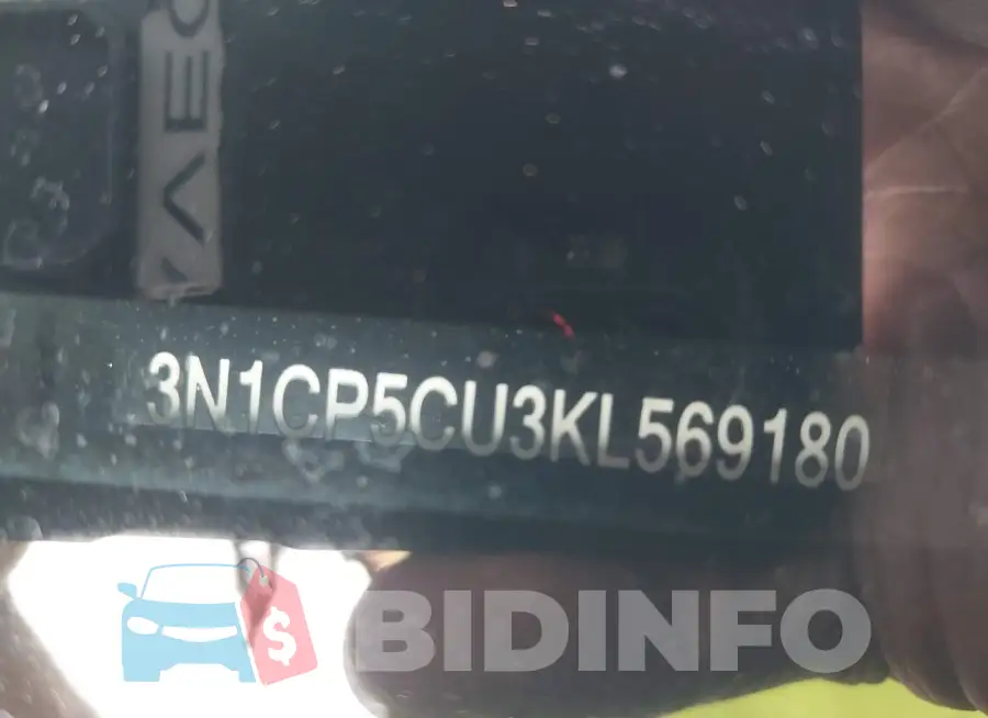 3N1CP5CU3KL569180 Photo# 9