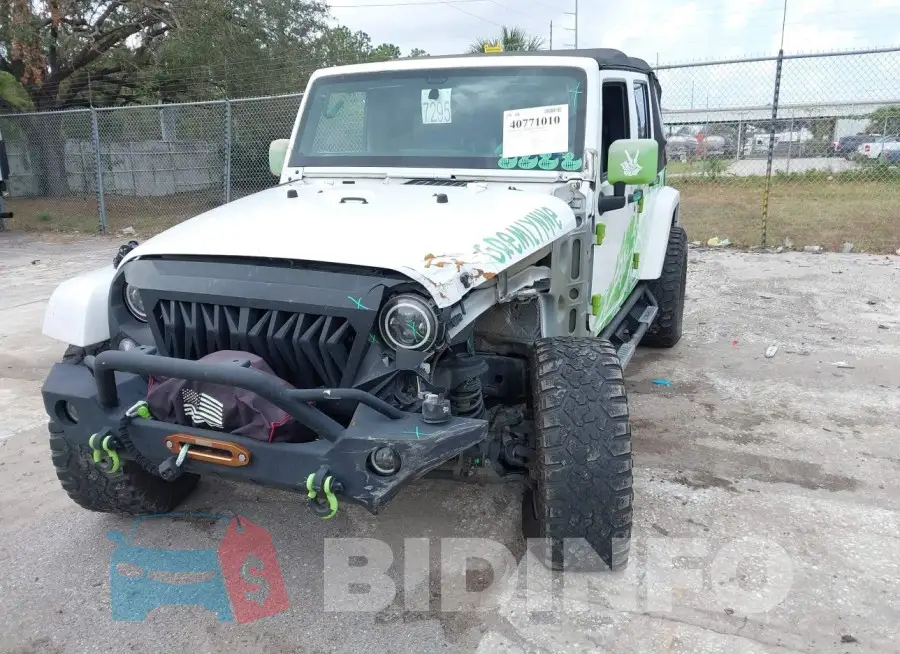 1C4BJWEG9GL142841 Photo# 6
