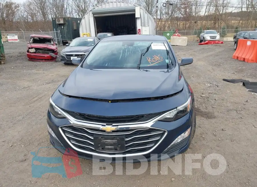 1G1ZD5ST2LF055933 Photo# 12