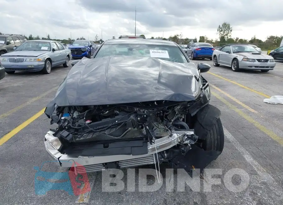 1HGCV1F38NA109640 Photo# 13