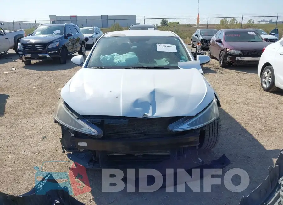 5NPD84LFXKH482242 Photo# 12