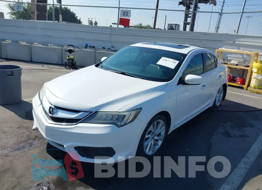 19UDE2F34HA006388 Photo# 2