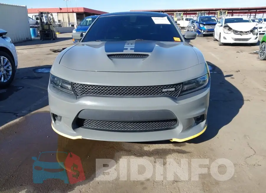2C3CDXCT5KH678813 Photo# 12