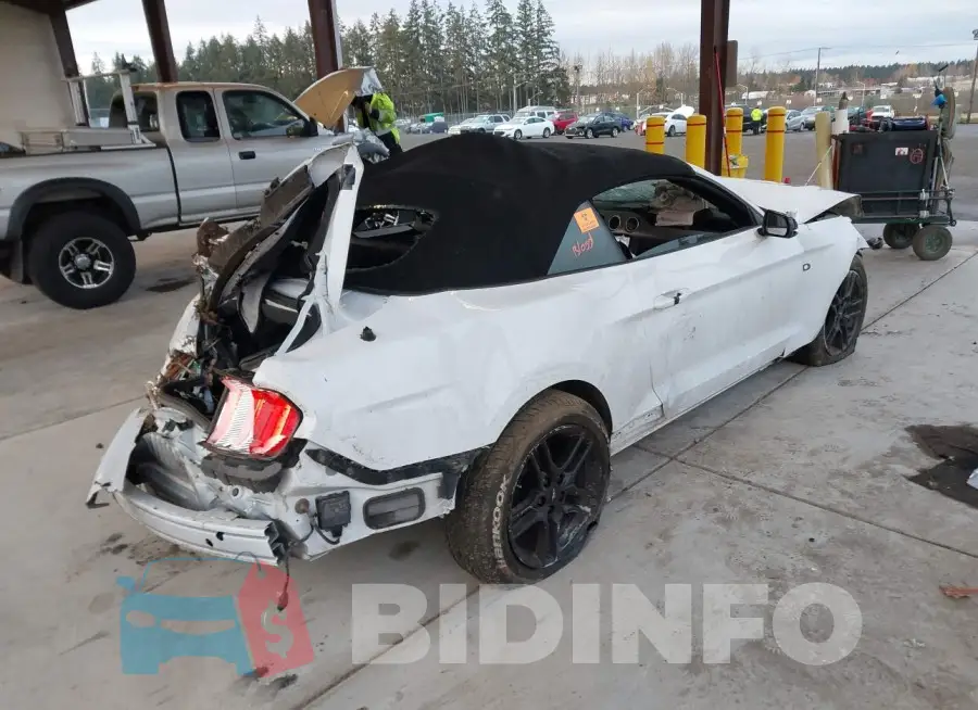 1FATP8UH4M5125007 Photo# 4