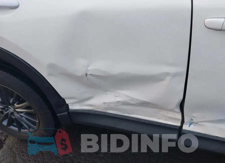JM3KFBBM8M1313808 Photo# 6