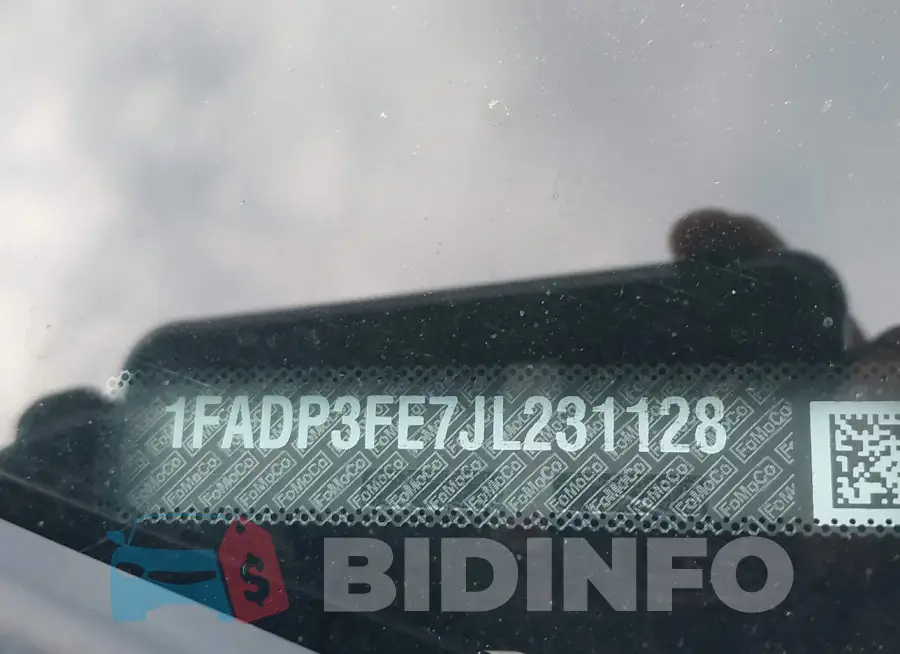 1FADP3FE7JL231128 Photo# 9