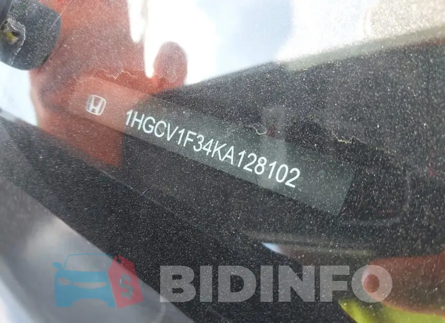 1HGCV1F34KA128102 Photo# 9