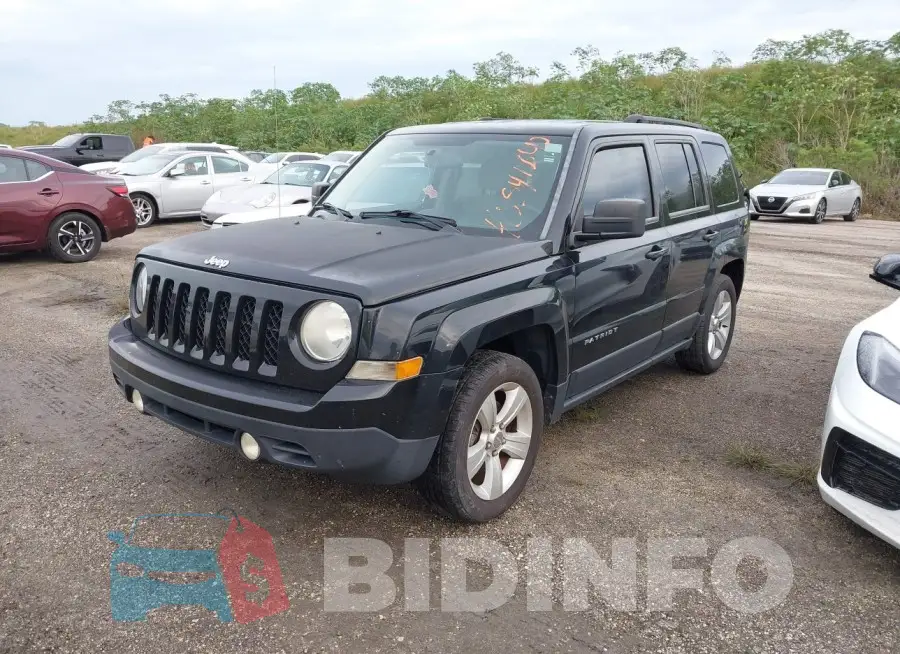 1C4NJPFB2ED666796 Photo# 2