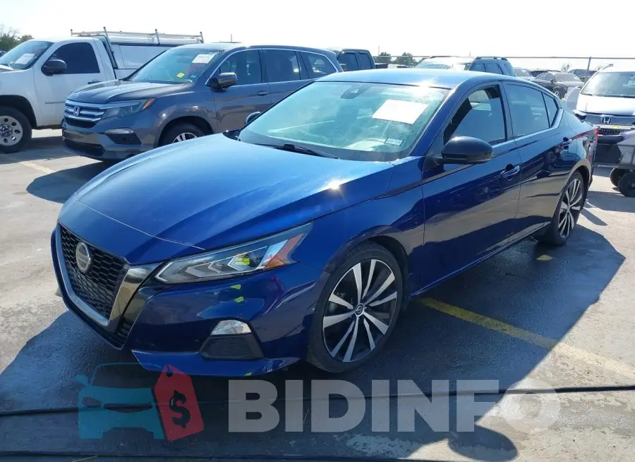 1N4BL4CV8LC267748 Photo# 2