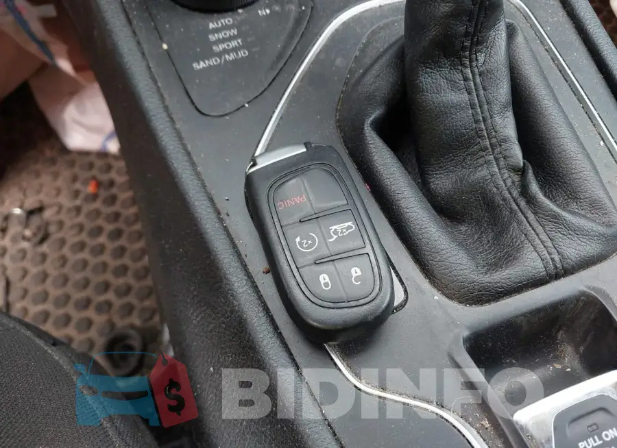 1C4PJMCX2KD276607 Photo# 11