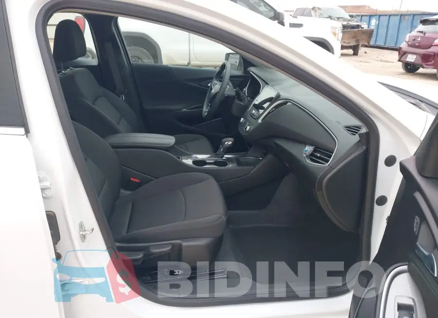 1G1ZD5ST0RF194581 Photo# 5