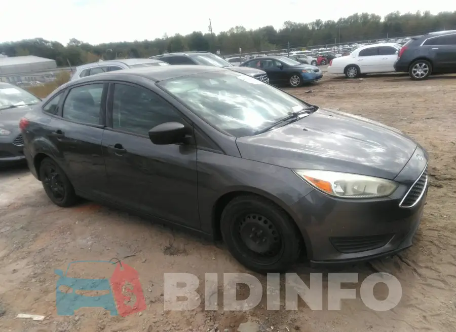 1FADP3E26GL393302 Photo# 1